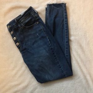 Old navy rockstar super skinny high rise skinny jeans with button gloves size 10